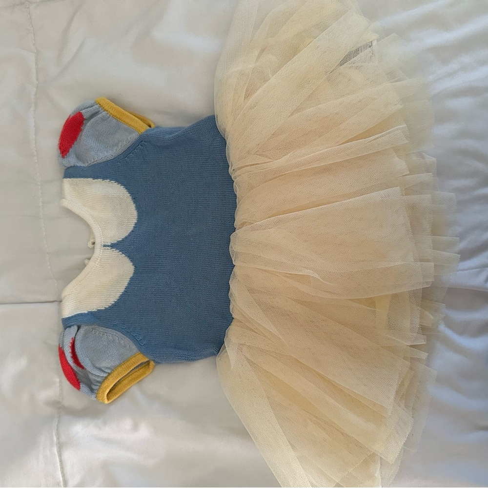 Snow White dress